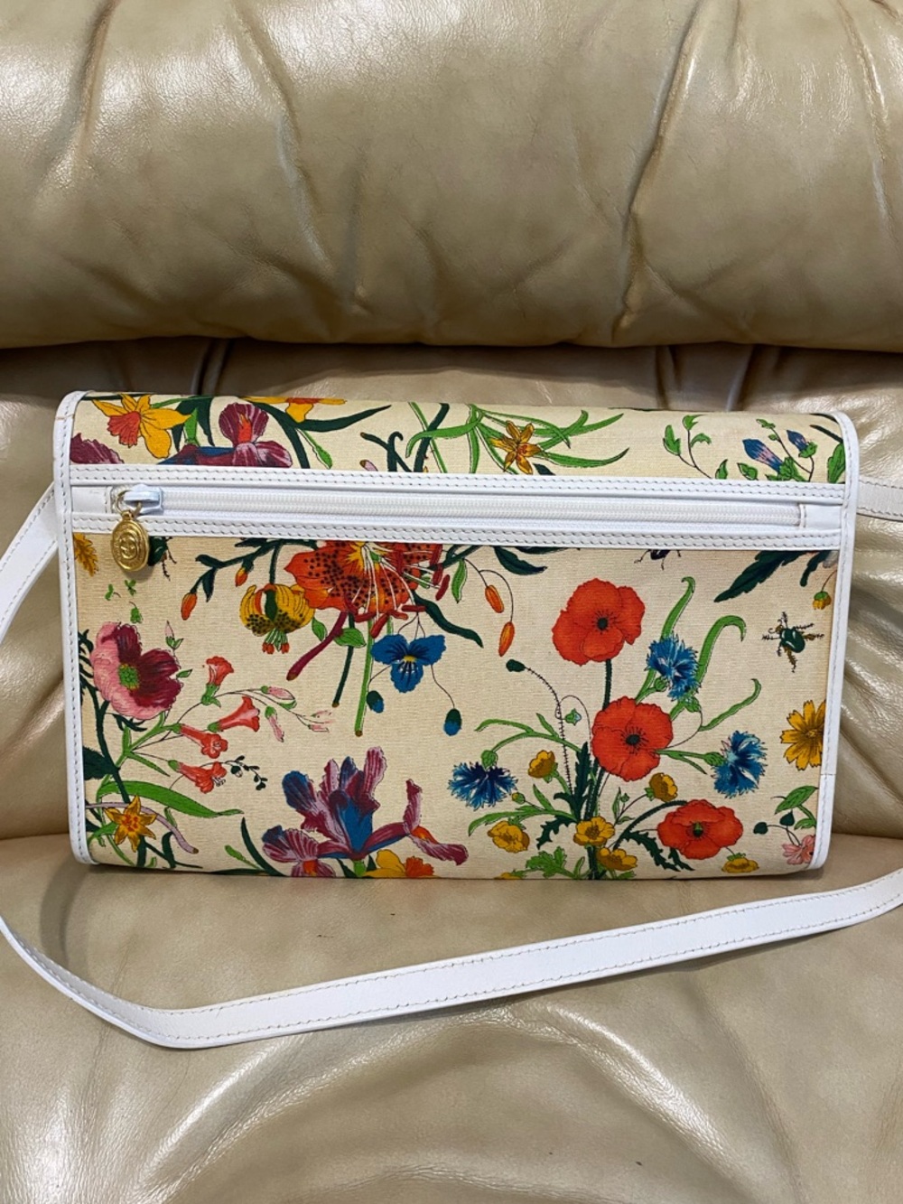 SALE Gucci Large Vintage Flora Shoulder Bag COA Floral Canvas Leather Clutch - Picture 4 of 15